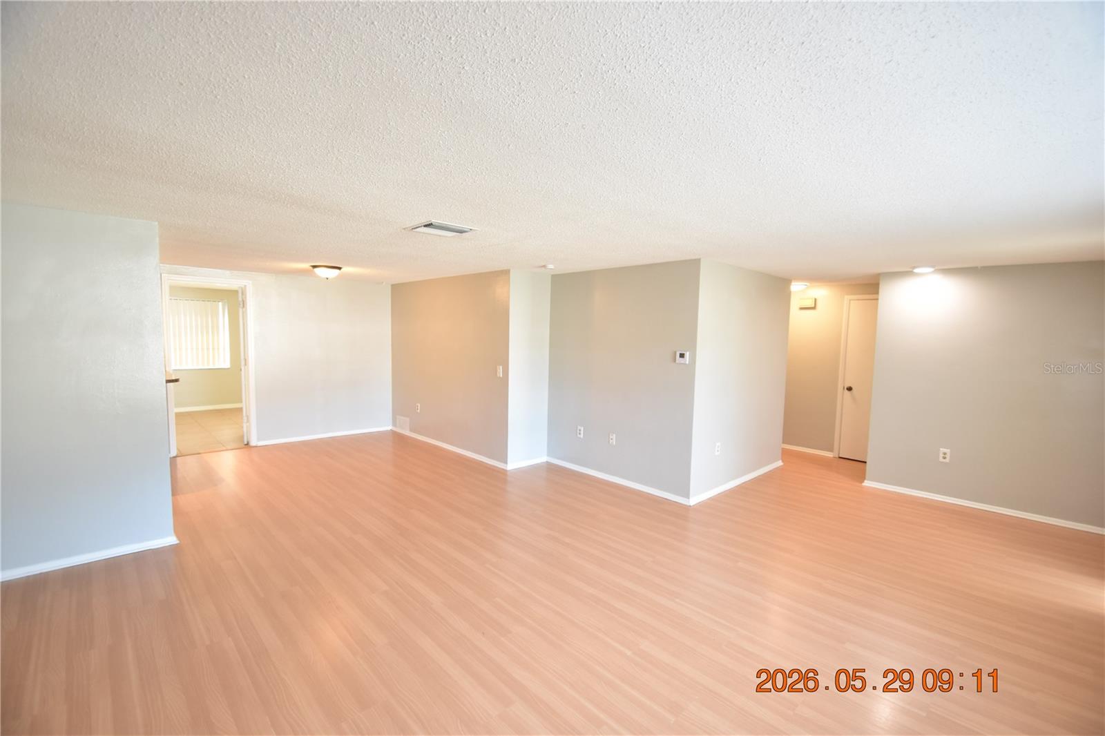 10816 PICCADILLY RD photo 5