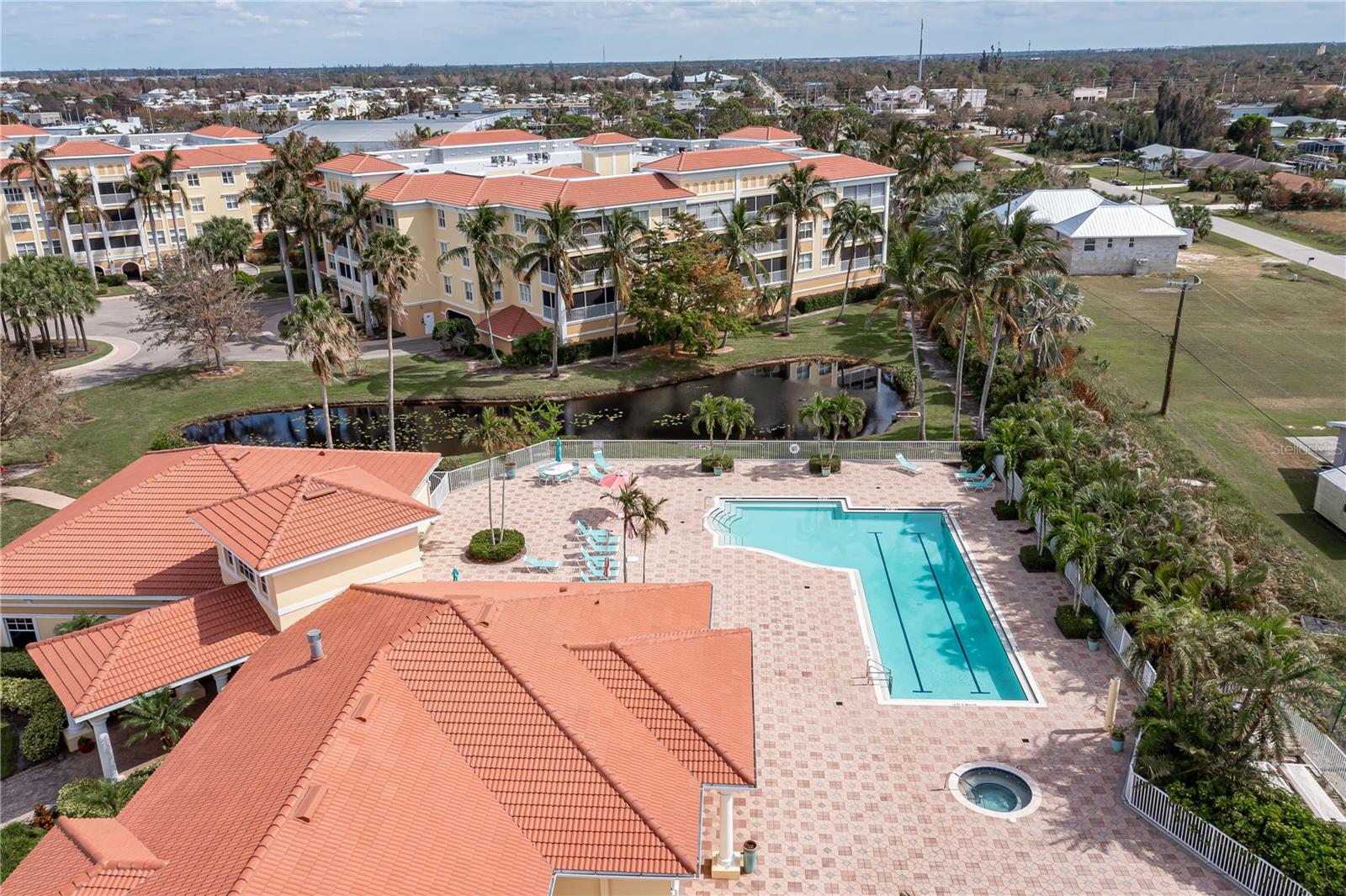 255 WEST END DR #4205 photo 4