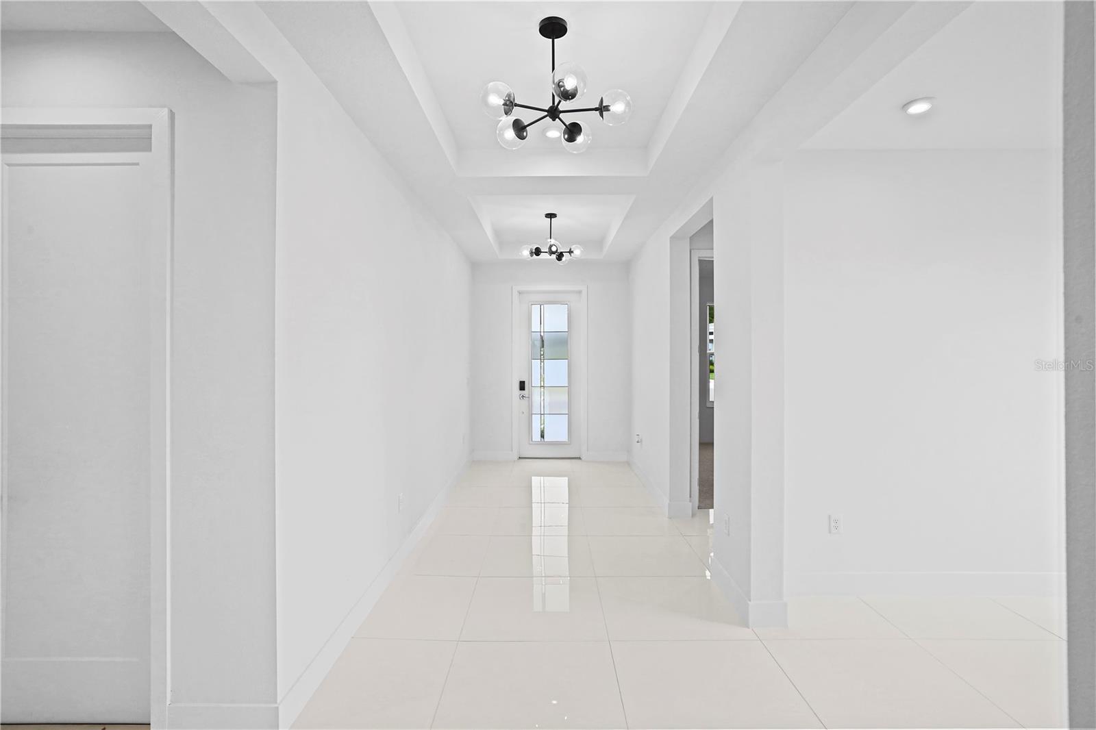 442 TURIN WAY photo 5