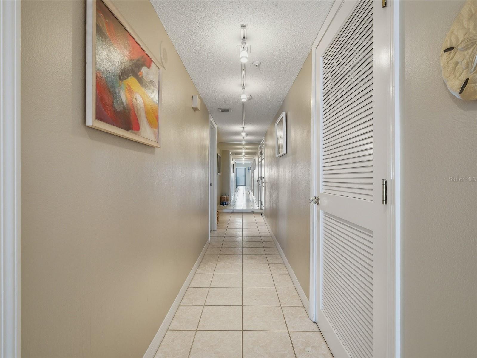 5207 S ATLANTIC AVE #426 photo 3