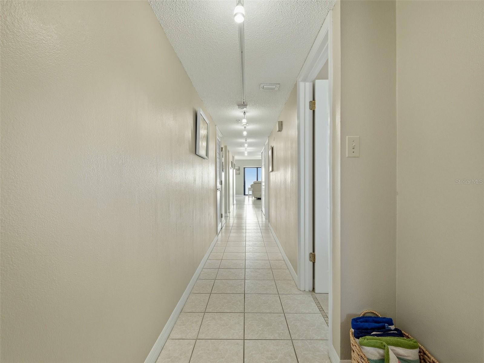5207 S ATLANTIC AVE #426 photo 4
