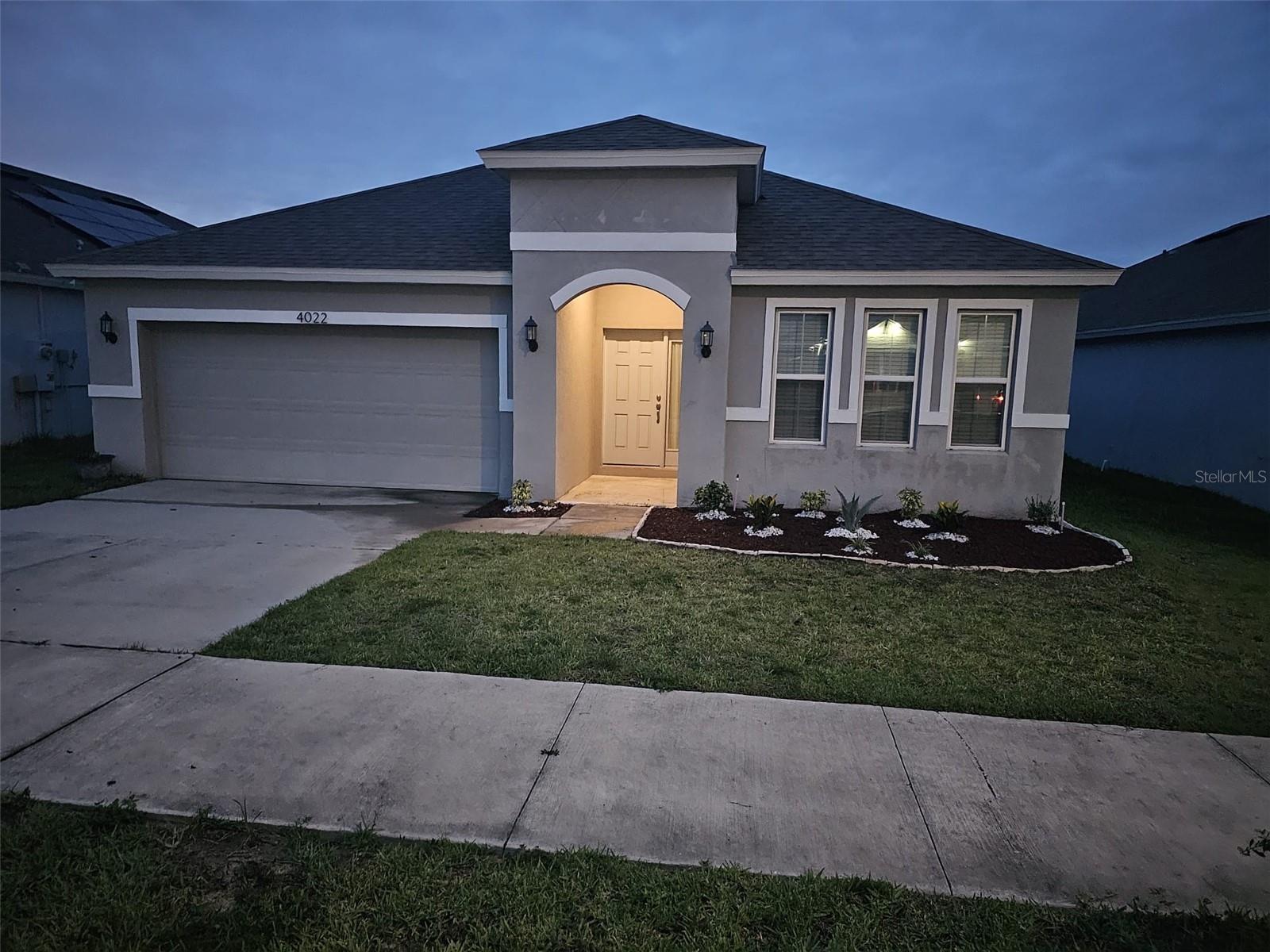 4022 ALISSA LN photo 4