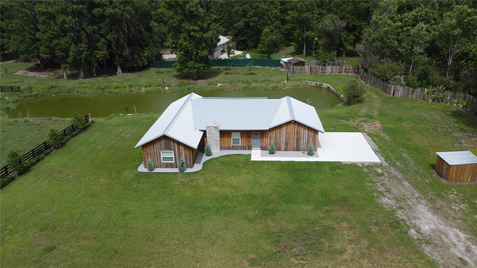 210 JOSH REYNOLDS RD photo 3