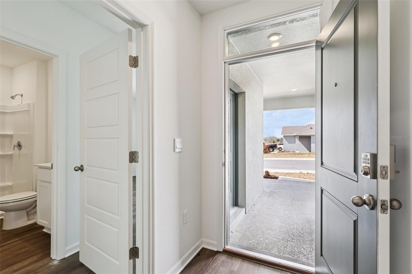 1763 GRANDIOSE DR photo 2