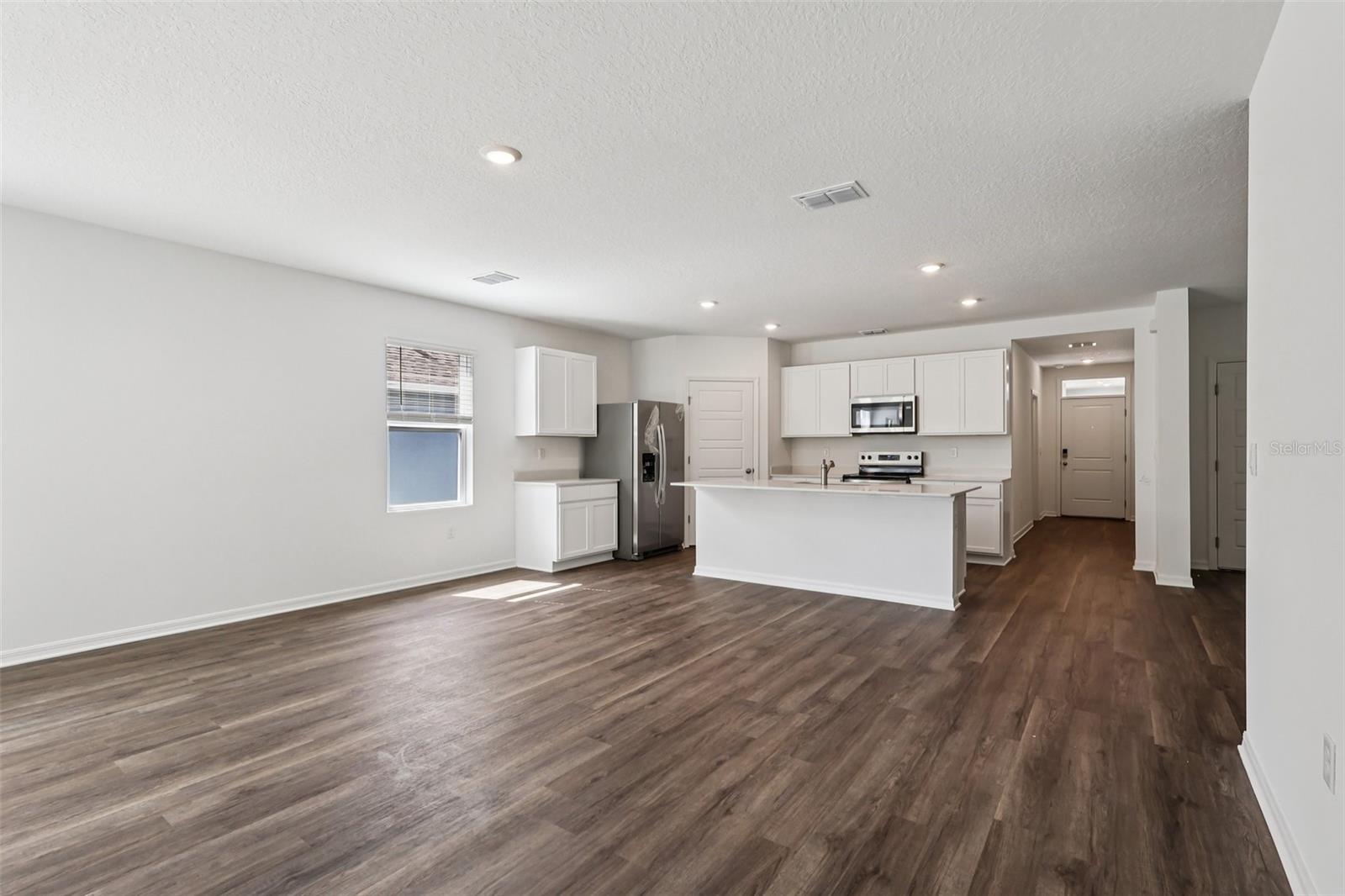 1763 GRANDIOSE DR photo 3