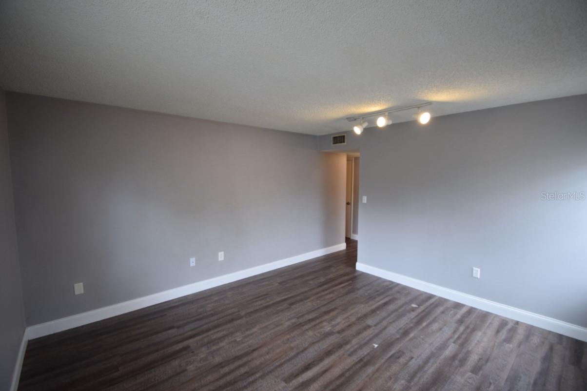 1005 S NEW YORK AVE #2 photo 5