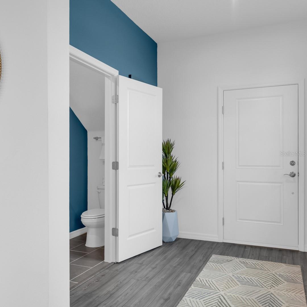 3830 SENNA WAY photo 3