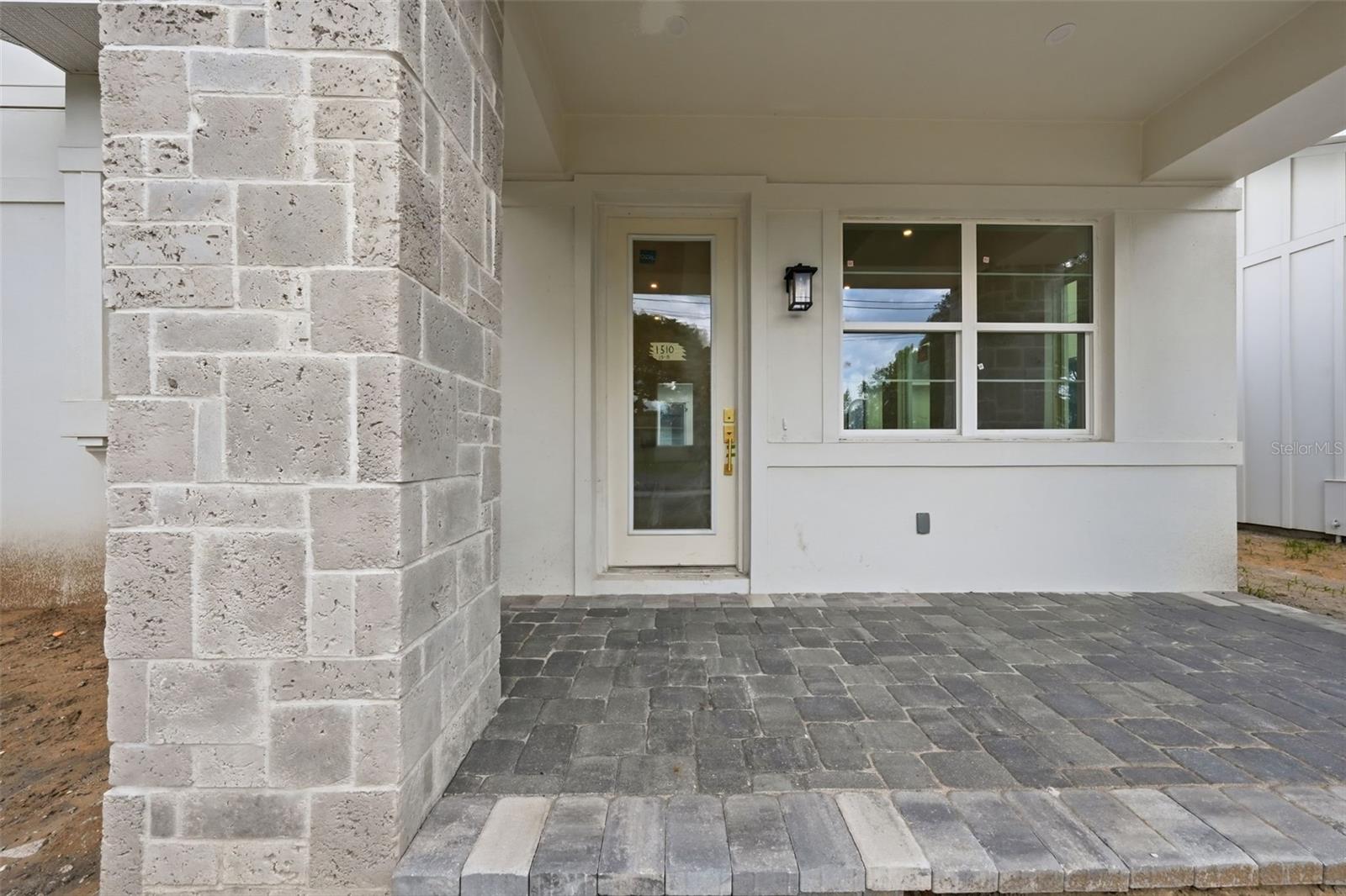 1510 WILSON AVE photo 4