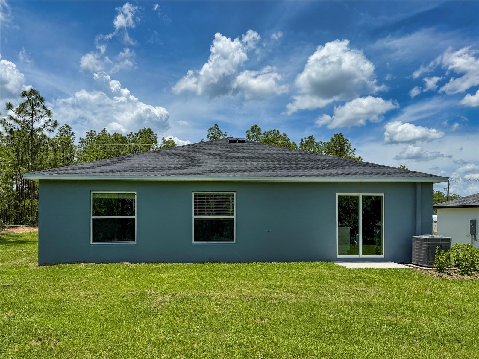 4223 SW 82ND LN photo 3