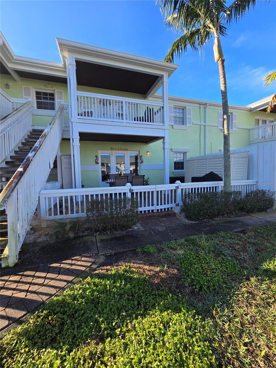 5231 BEACH DR SE #A photo 3