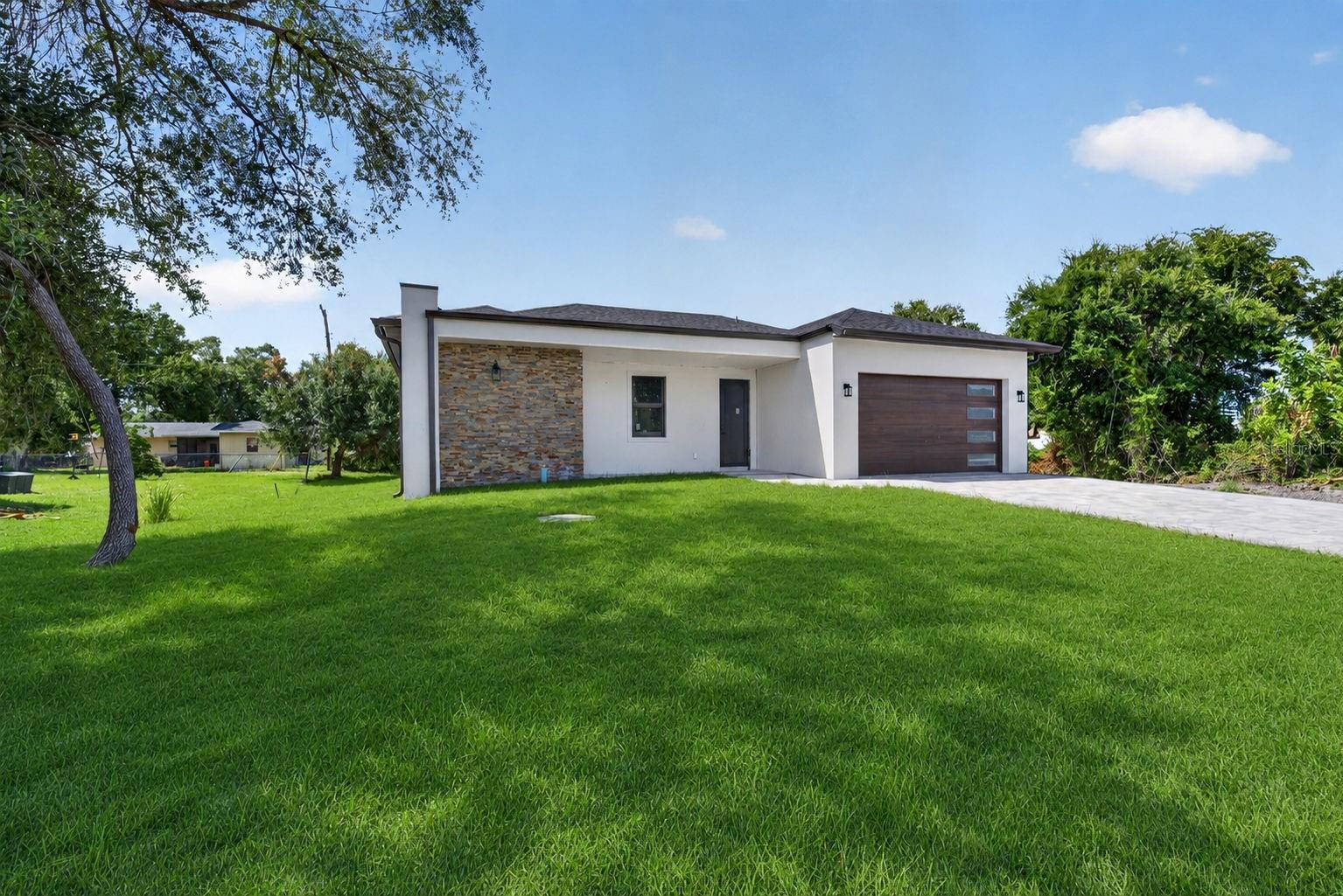 22333 ELMIRA BLVD photo 4