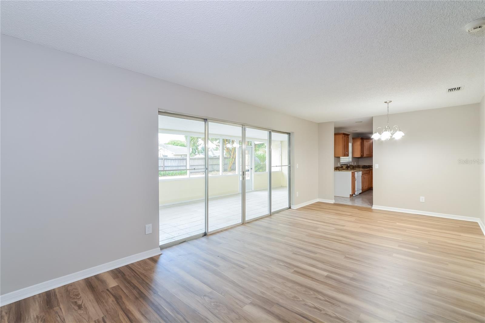 8873 ASPEN AVE photo 5