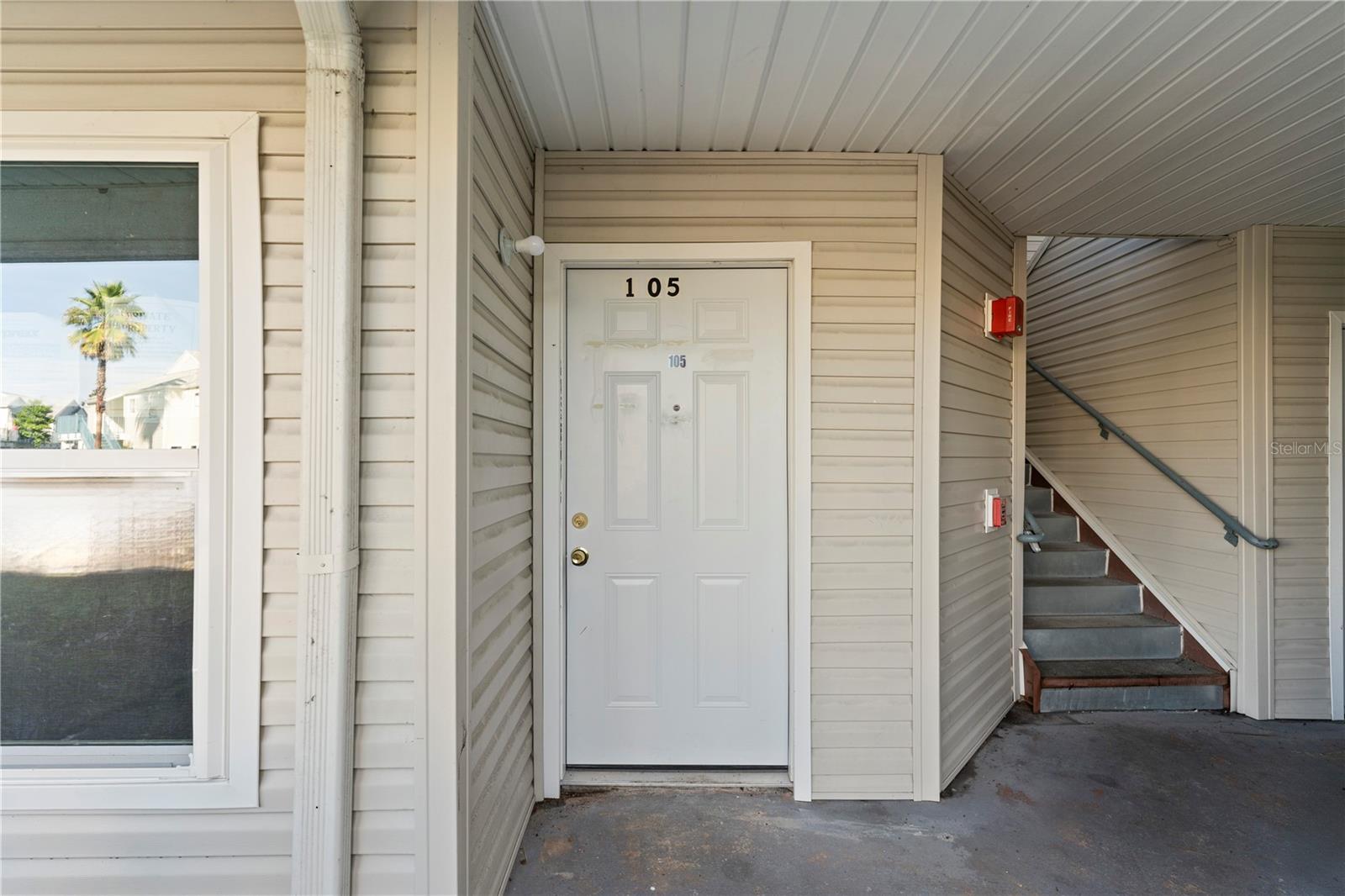 2508 WOODGATE BLVD #105 photo 3