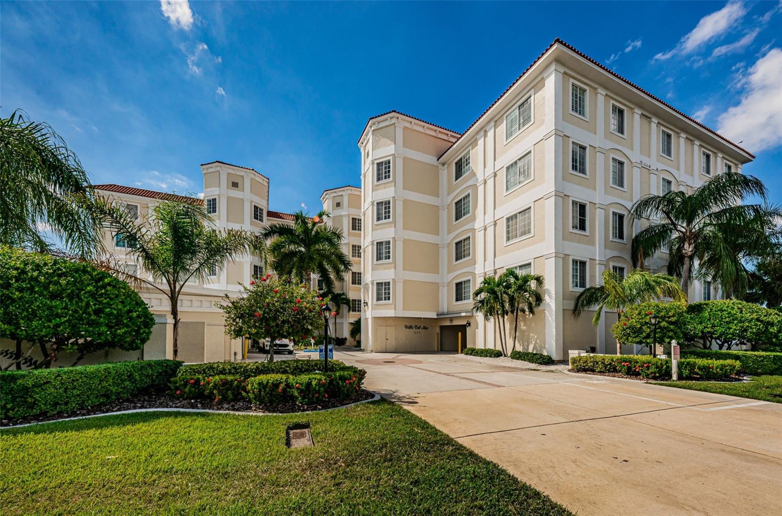 1860 N FORT HARRISON AVE #103 photo 2