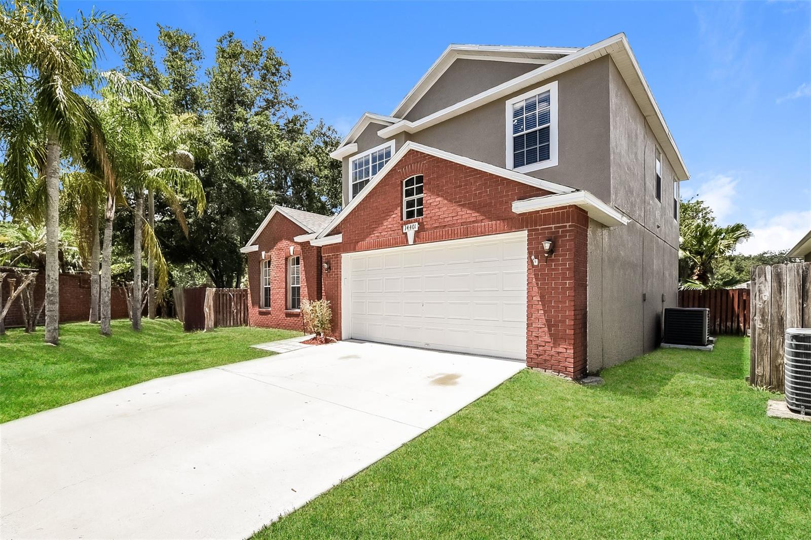 14401 KRISTENRIGHT LN photo 2