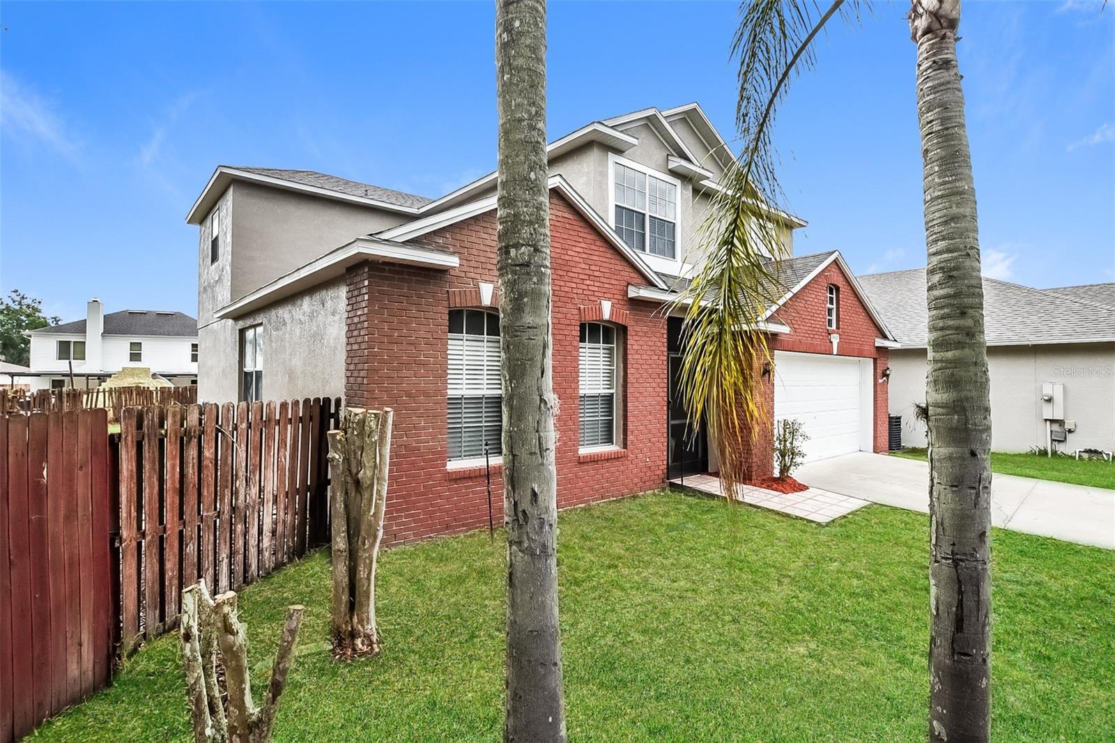 14401 KRISTENRIGHT LN photo 3