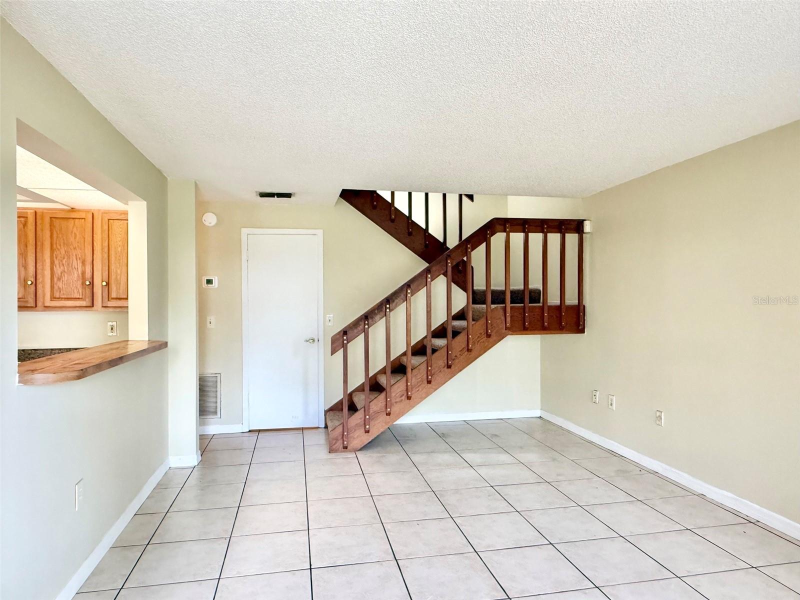 4562 PHEASANT RUN DR #9B photo 4