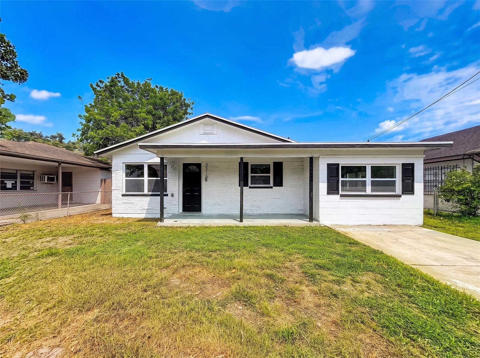 3316 W NASSAU ST photo 2