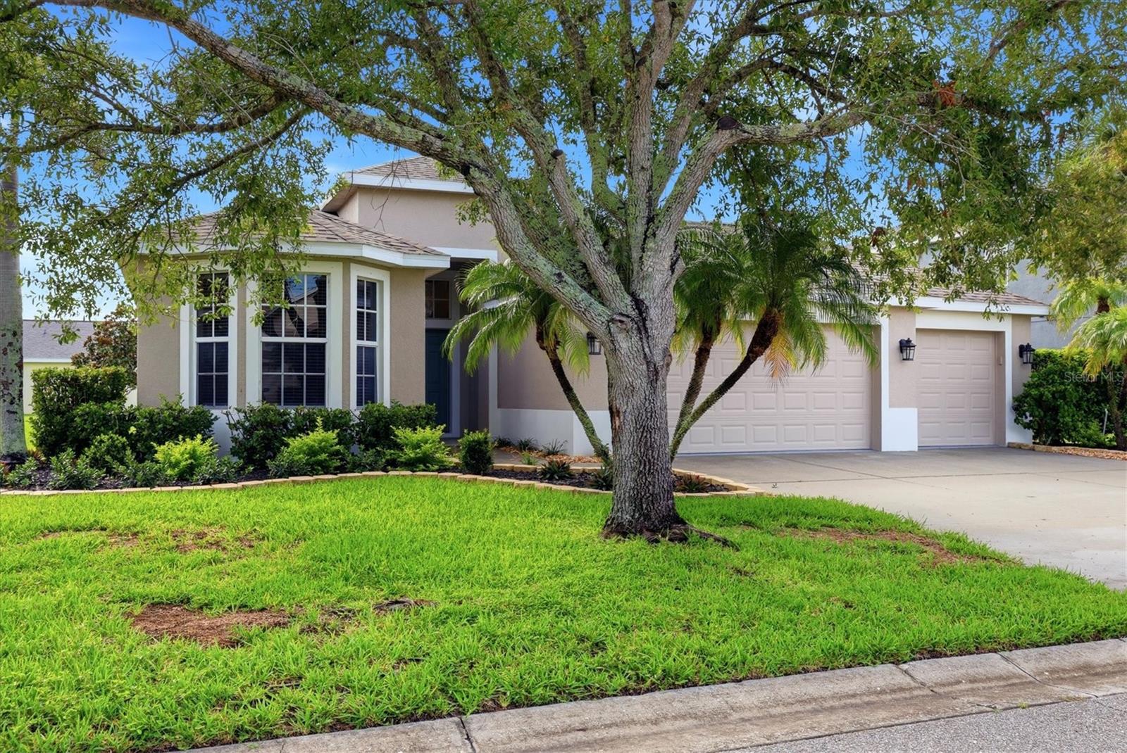 7117 50TH AVENUE CIR E photo 3