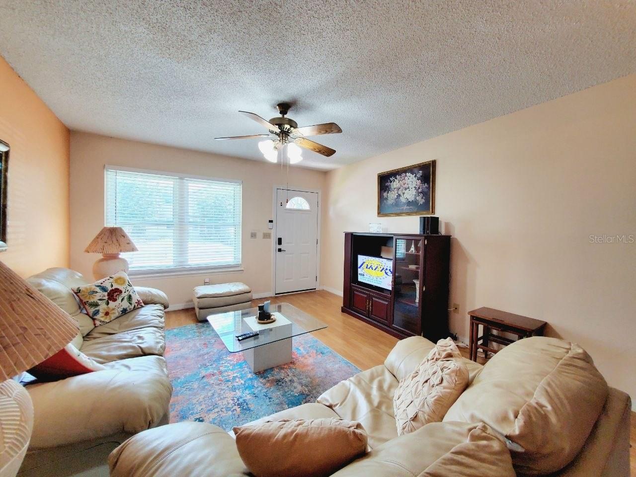 8724 COBBLER PL photo 4