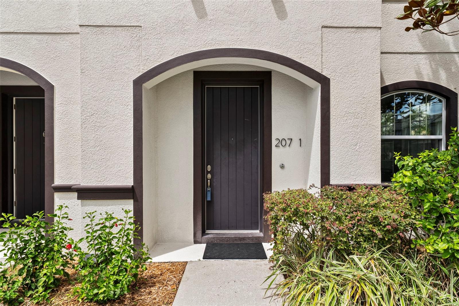 207 S MOODY AVE #A photo 2