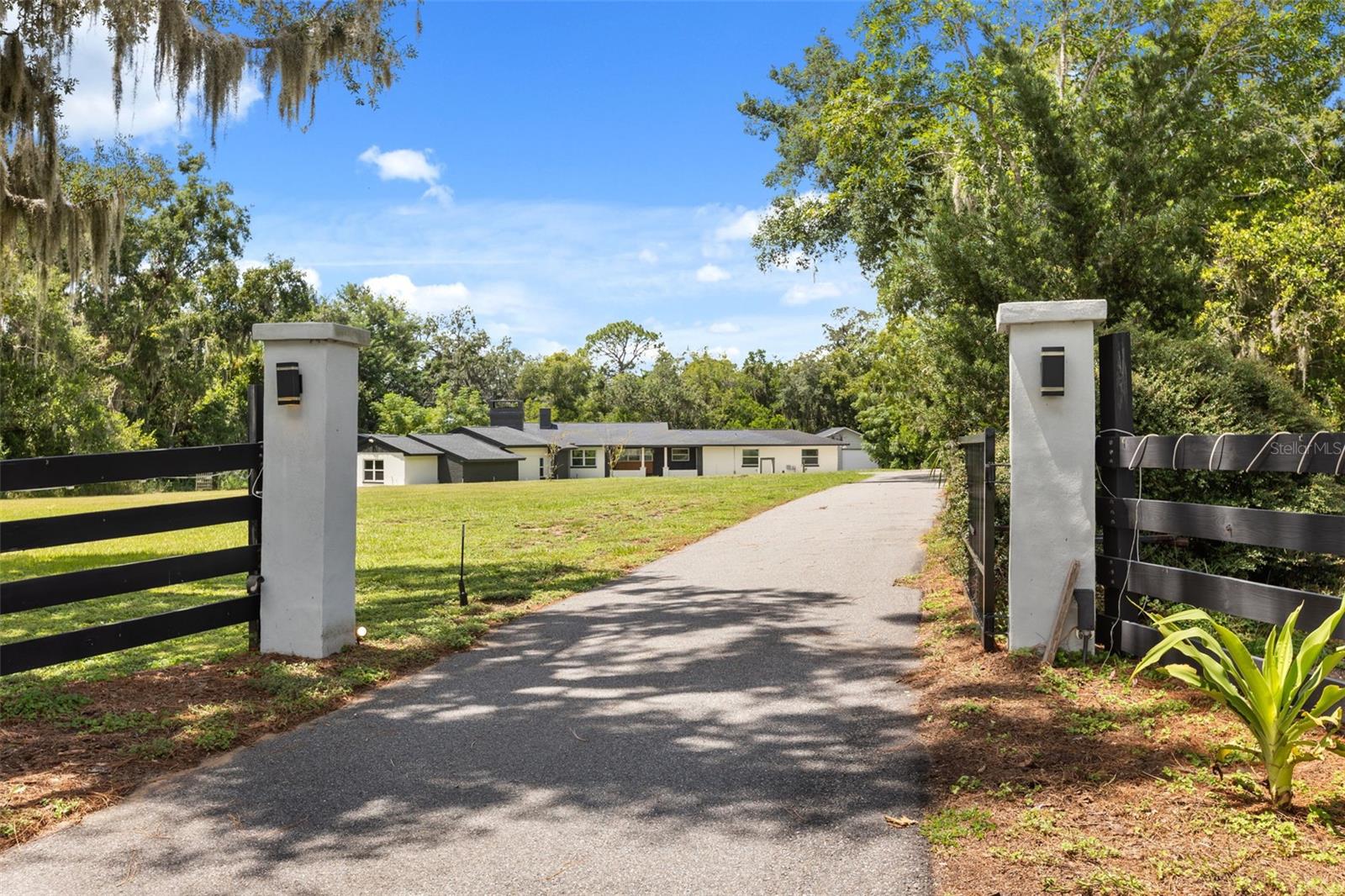 Single Family Residence