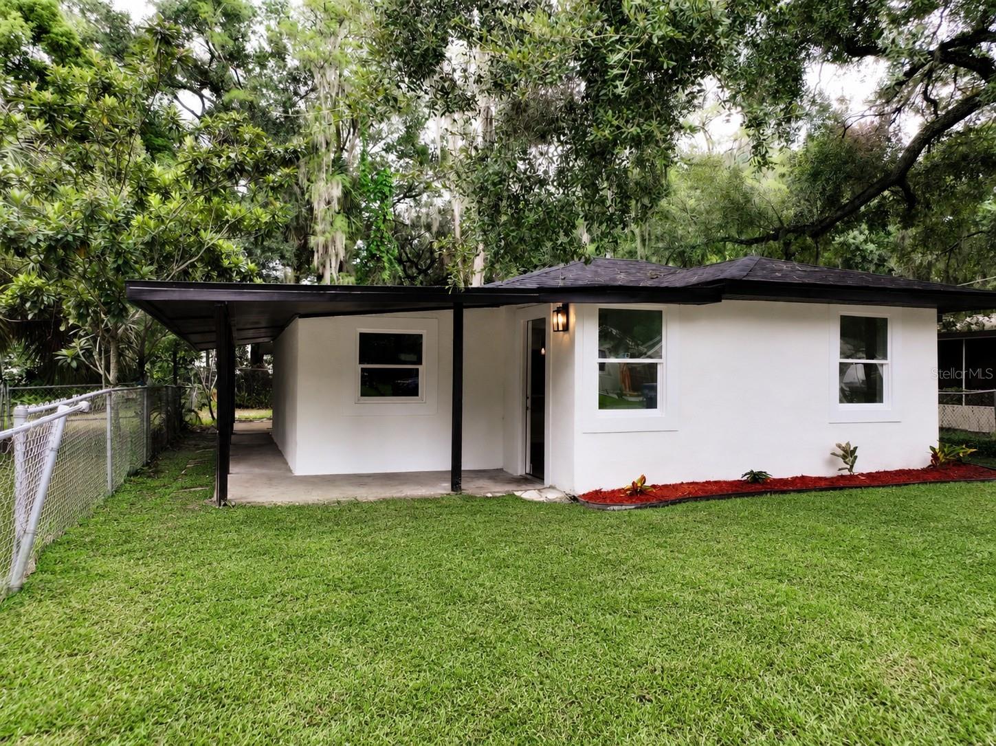 Single Family Residence