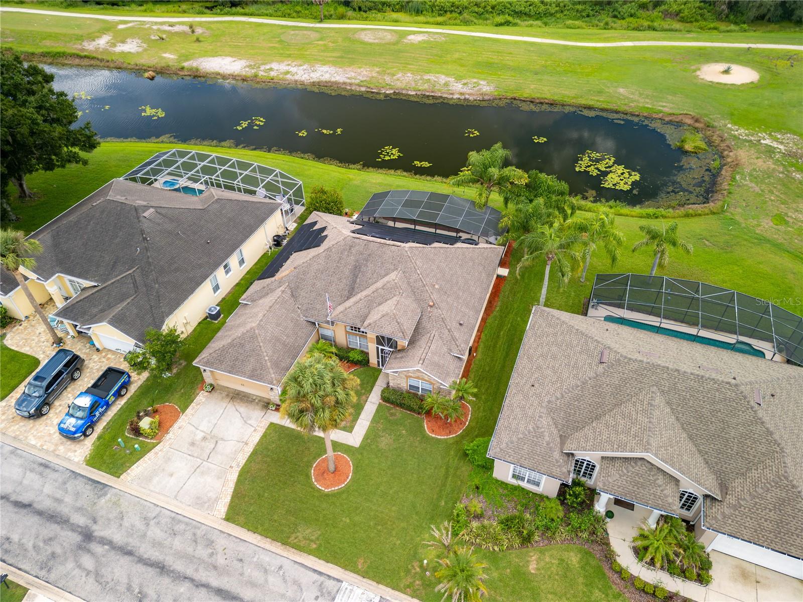 918 GOLF COURSE PKWY photo 4