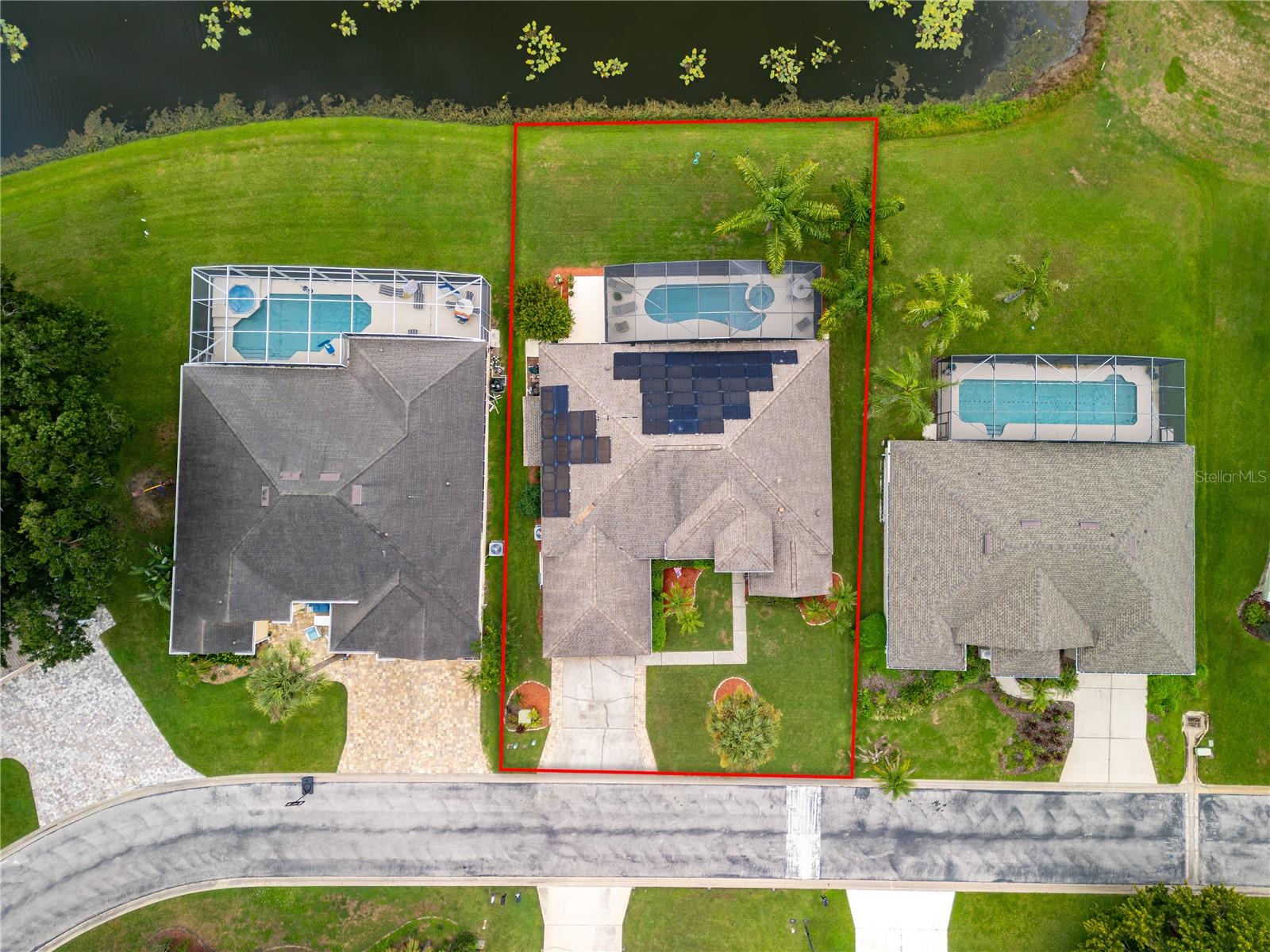 918 GOLF COURSE PKWY photo 5