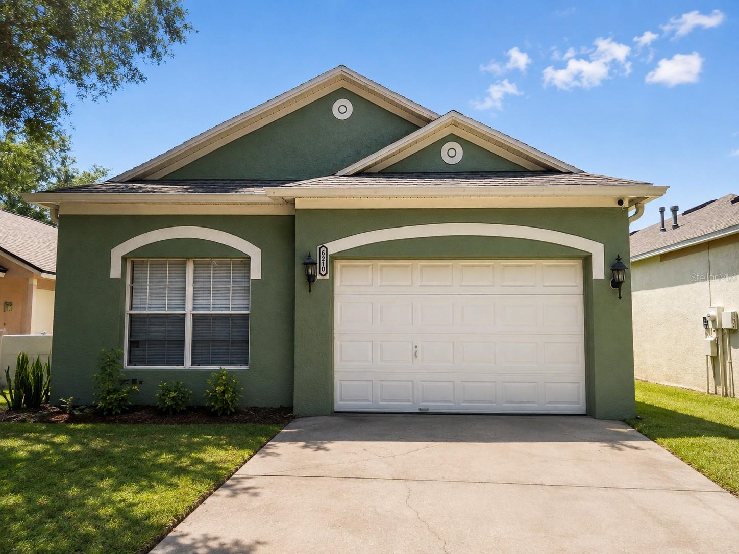 Single Family Residence