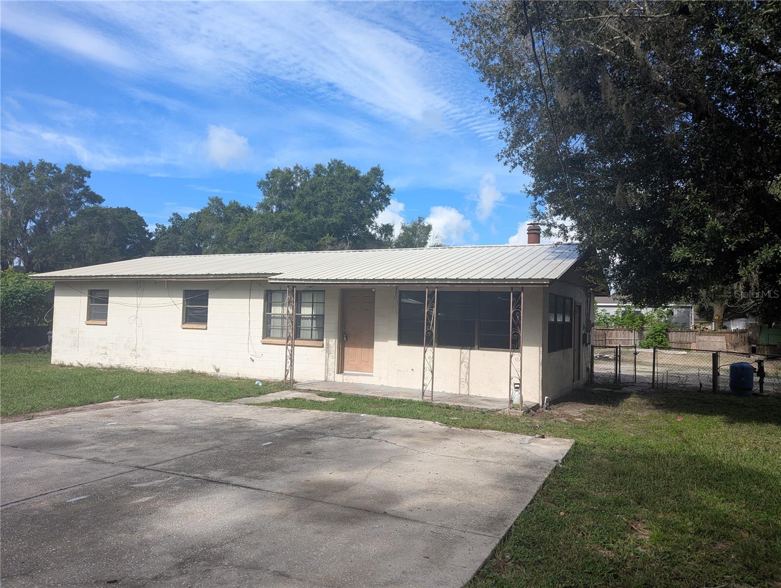 Single Family Residence