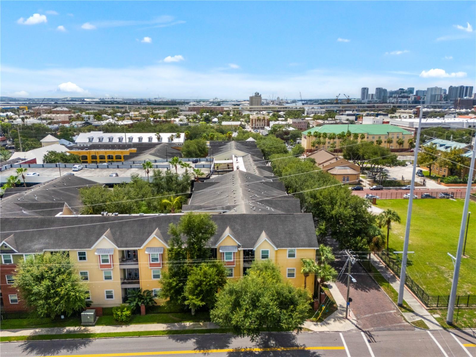 1810 E PALM AVE #5211 photo 2