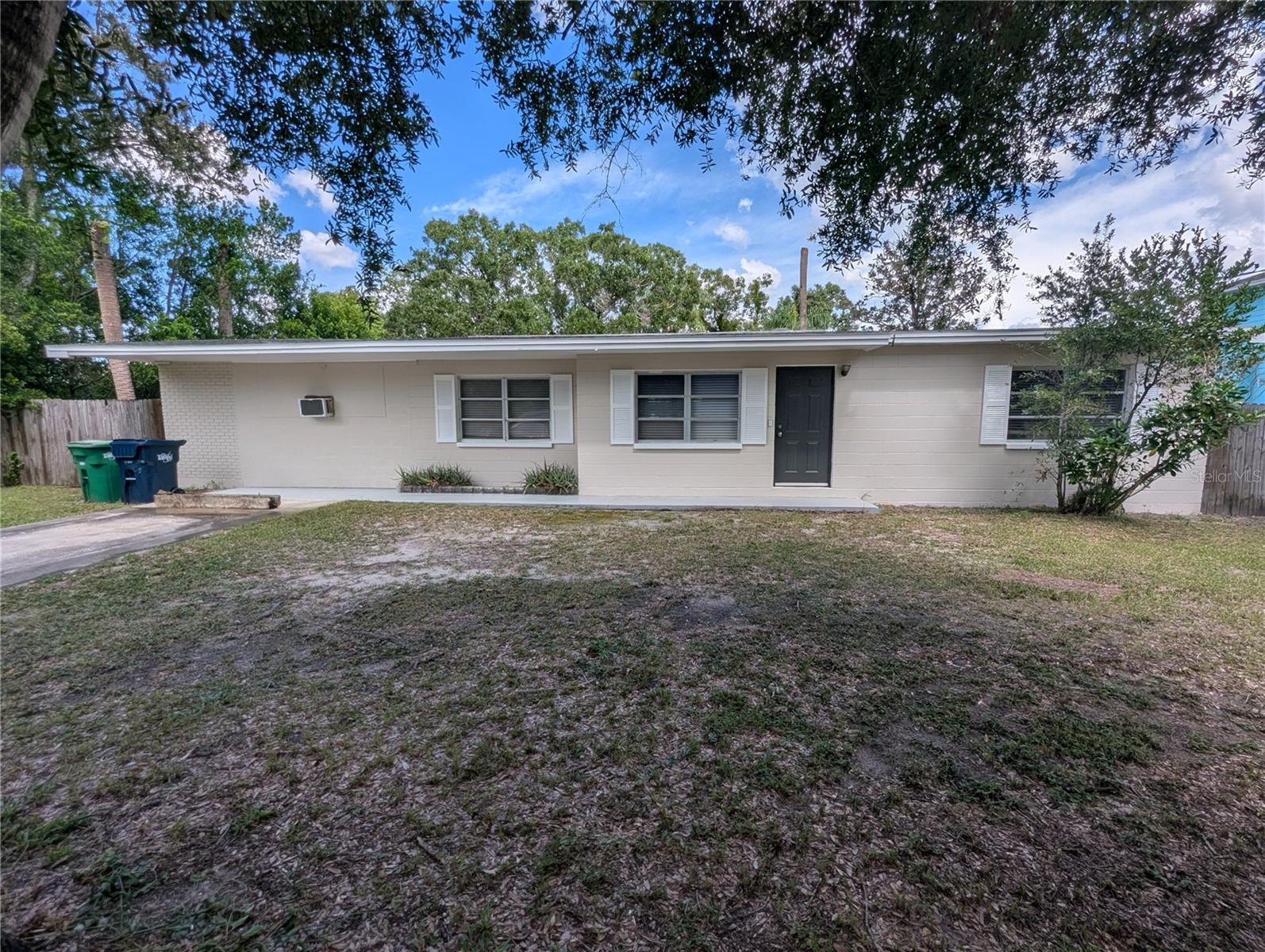Single Family Residence