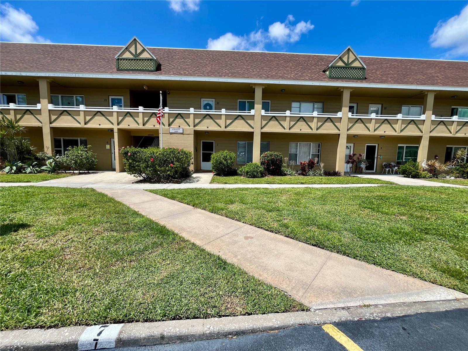 2000 WORLD PARKWAY BLVD #7 photo 2