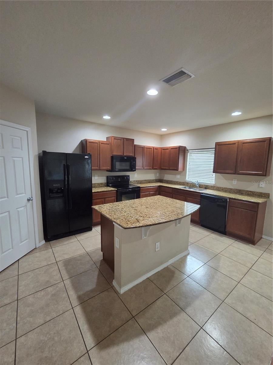 4617 SOMERSET HILL LN photo 4